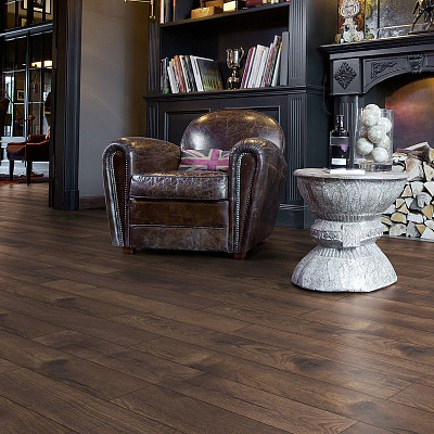 Kronotex Amazone  D4766 Дуб темный Петерсон