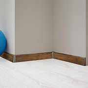 Плинтус KRONOTEX Chalet 2400х58х19/ M 1005 Chestnut Каштан