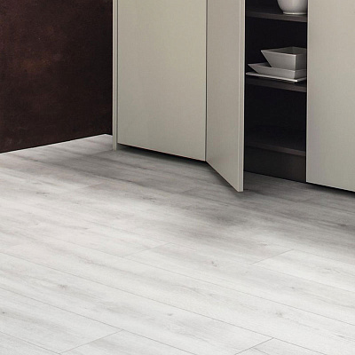 Kaindl Natural Touch 8 32 4V К4422 RI Дуб Бетон