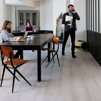 Alloc Grand Avenue 5581 Ла Рамбла (62000578) AluLoc U4